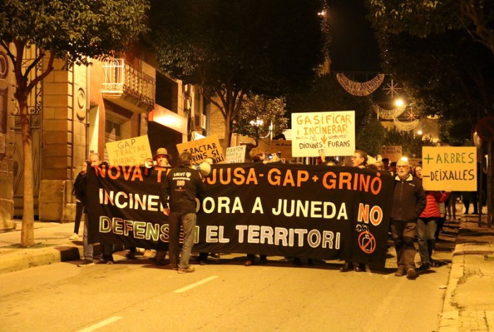 pancarta-grino.jpeg